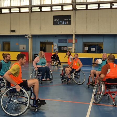 Team building - Initiation au rugby fauteuil organisée par La Communauté de la Rampe pour la sensibilisation au handicap
